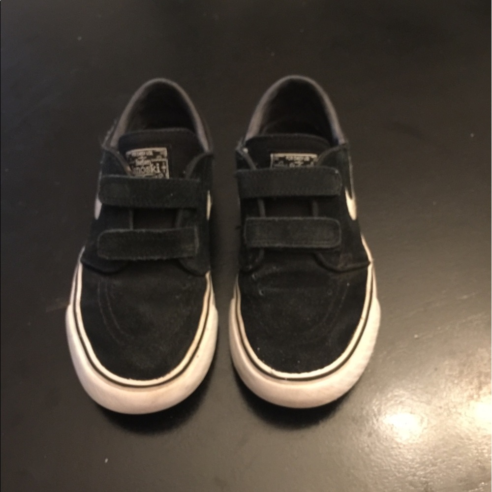 Little Boys Suede Nike Stefan Janoski size 12.5