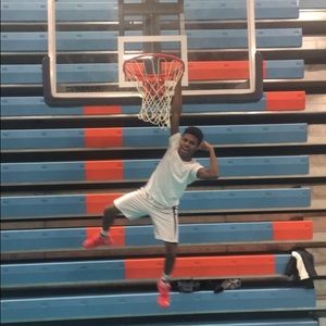 Meet your Posher, Treigh