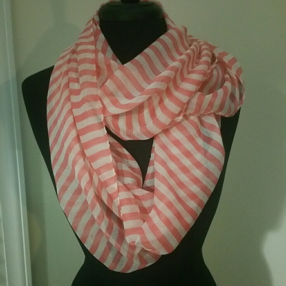 Infinity Scarf - Picture 2 of 3