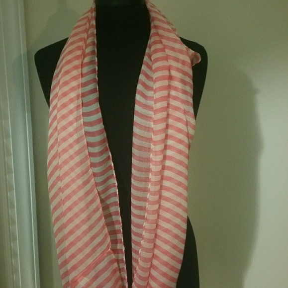 Infinity Scarf - Picture 3 of 3