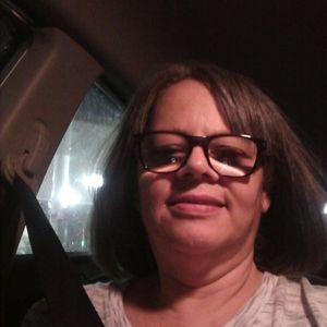 Meet your Posher, Noraida