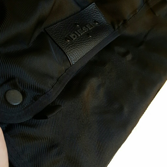 DIESEL Messenger Bag! - Picture 5 of 8