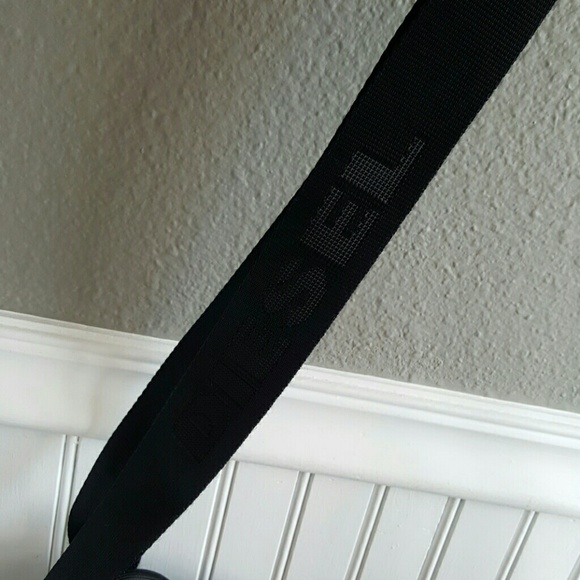 DIESEL Messenger Bag! - Picture 3 of 8