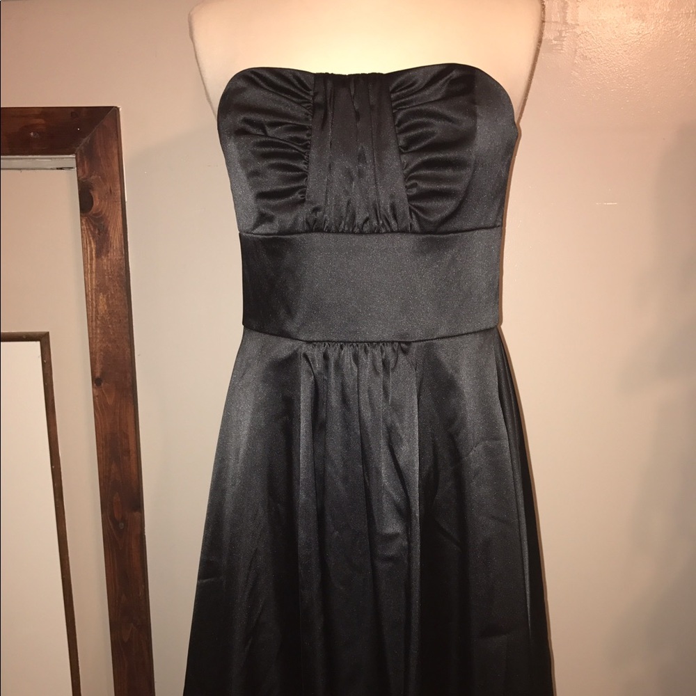 White House Black Market Fit & Flare Strapless 👗 - Picture 2 of 4