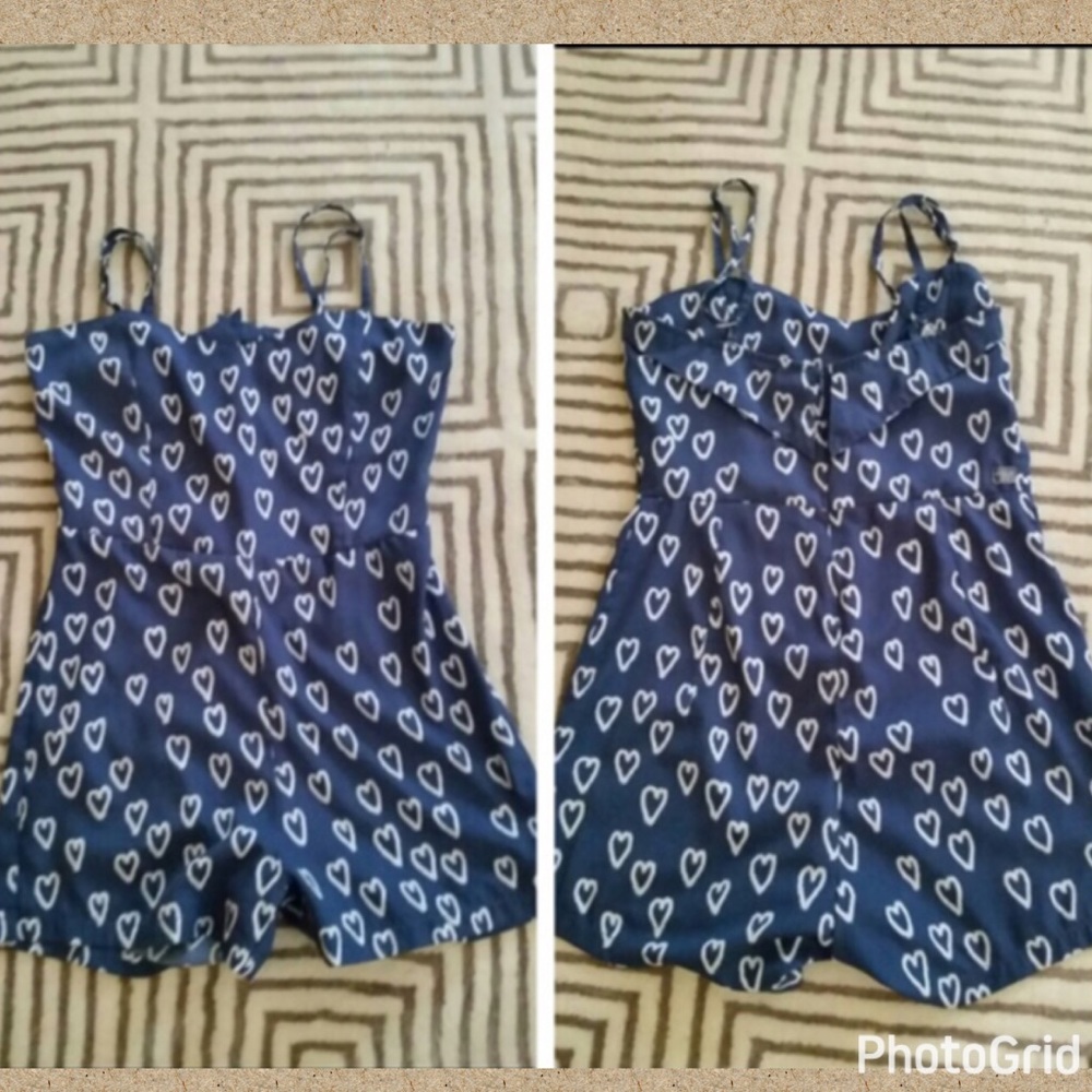 Beautiful romper.💕🌴