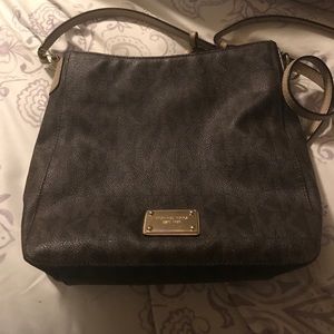 MK PURSE
