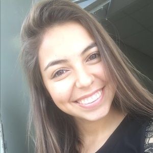 Meet your Posher, Tahlor