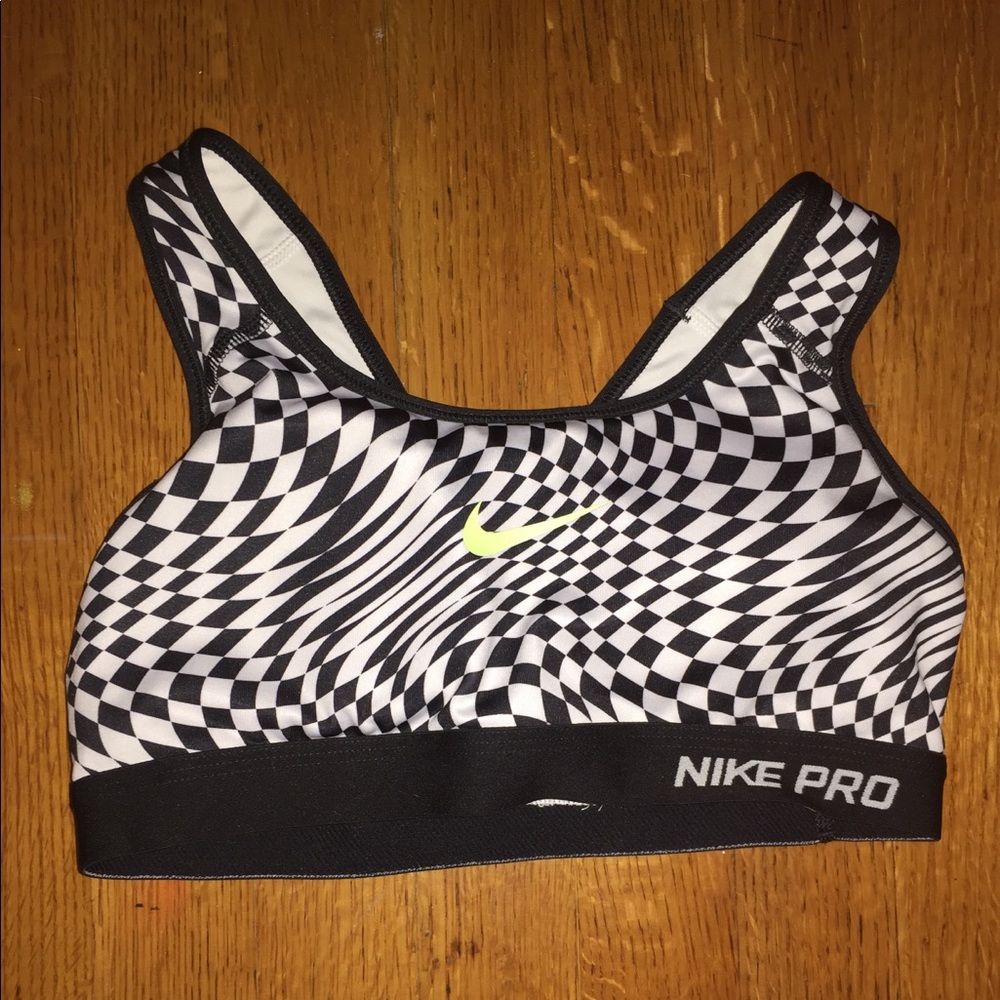 Nike Pro Sports Bra