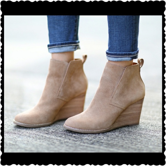 🚫SOLD🚫 🎉HP❗ 7/24/2017🎉🌸 LUCKY: WEDGES - Picture 6 of 7