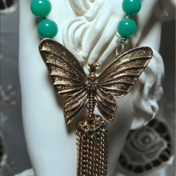 85 off celebrity N.Y. Jewelry Vintage Celebrity New York Jade