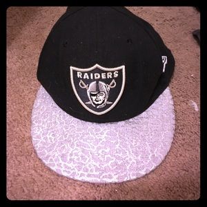 Raiders hat
