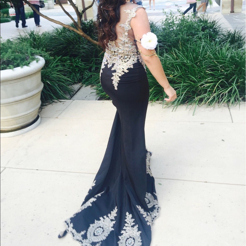 Evening Gown/ Prom Dress