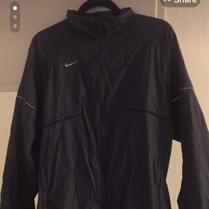 Dark grey / black Nike men's windbreaker