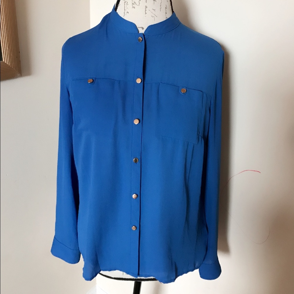 Forever 21 Full sleeve Blue Button down Shirt