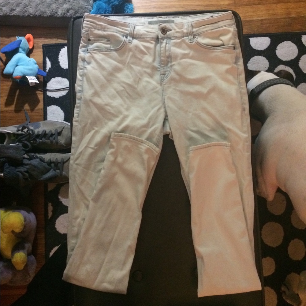Top shop bleached jeans.Style Leigh. Size 30W/ 34L