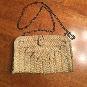 Old Navy straw clutch