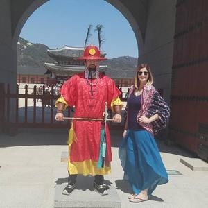 Meet your Posher, Robin