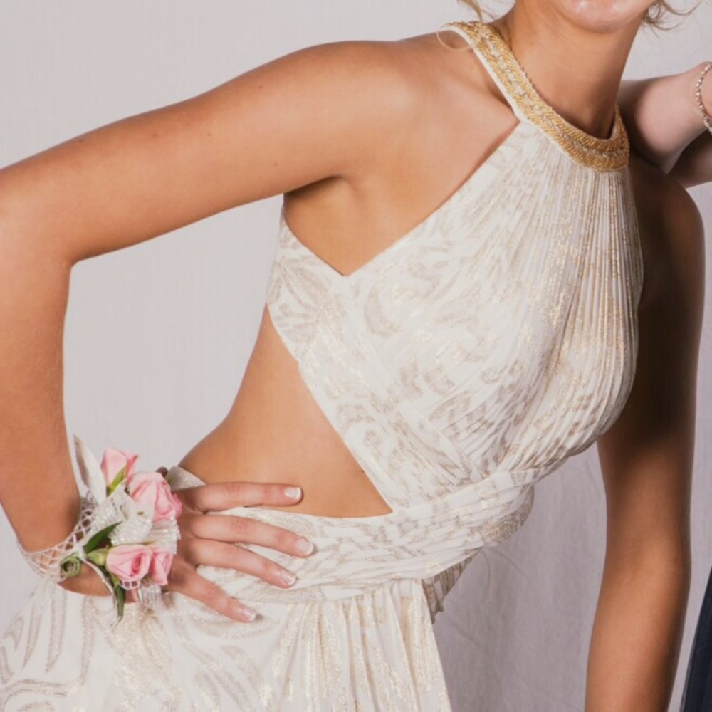 Prom dress