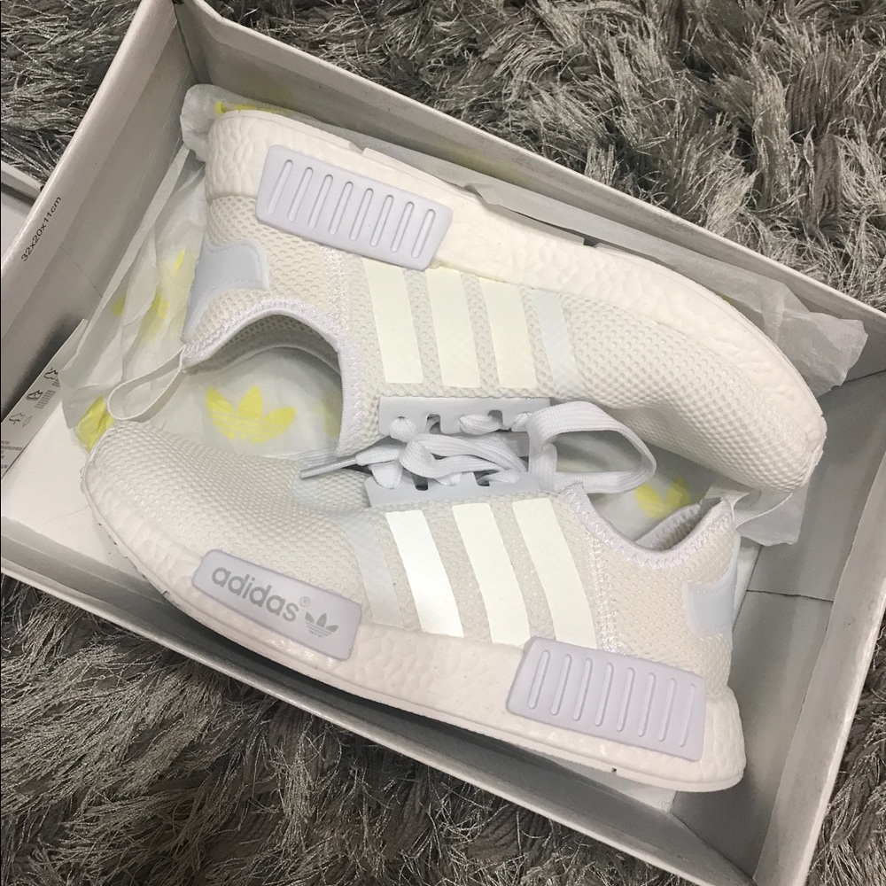 !!SOLD!! Triple White Adidas NMD