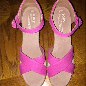 Tom's Wedges- Bright Pink