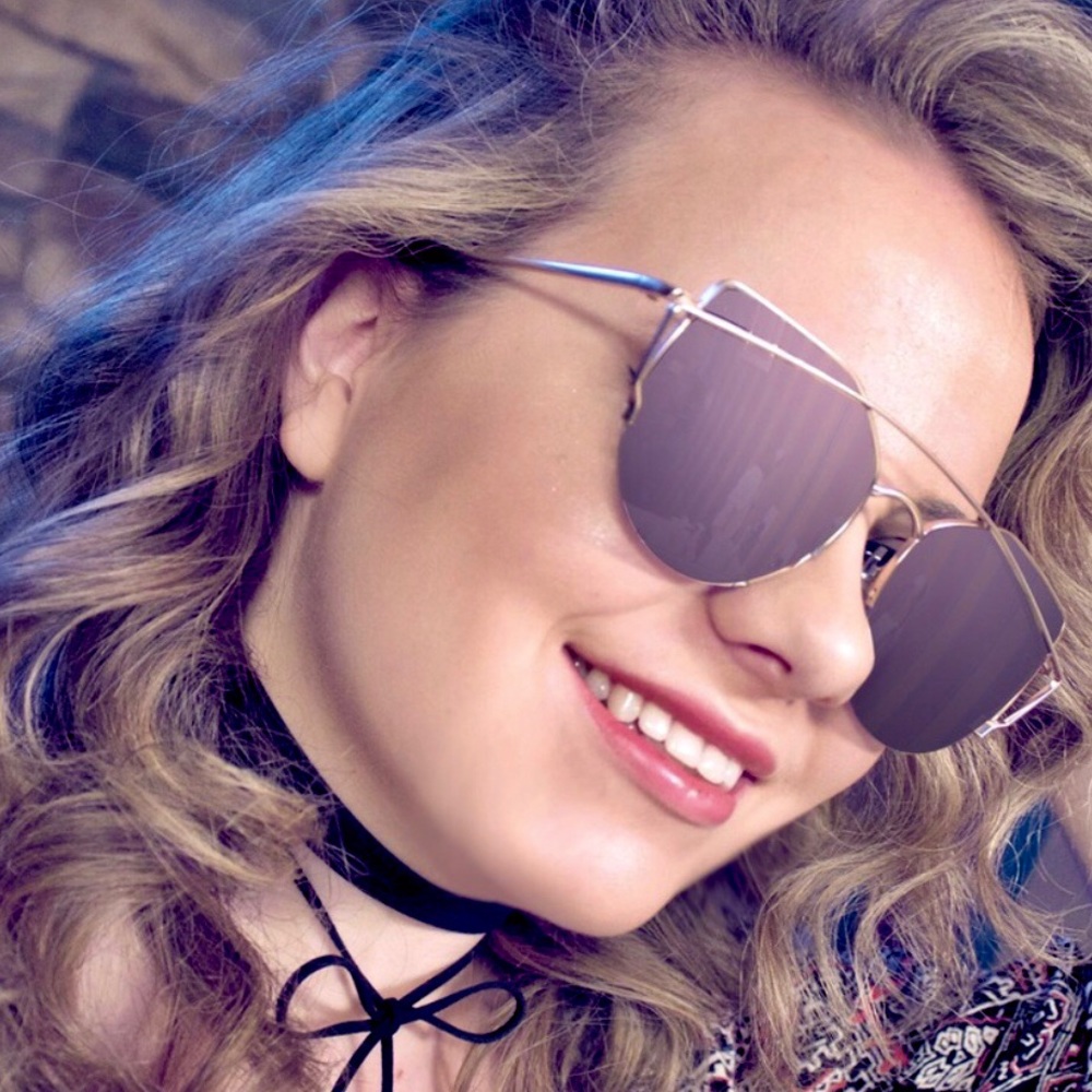 Rose Gold Aviator Sunglasses with Mirrored Lenses