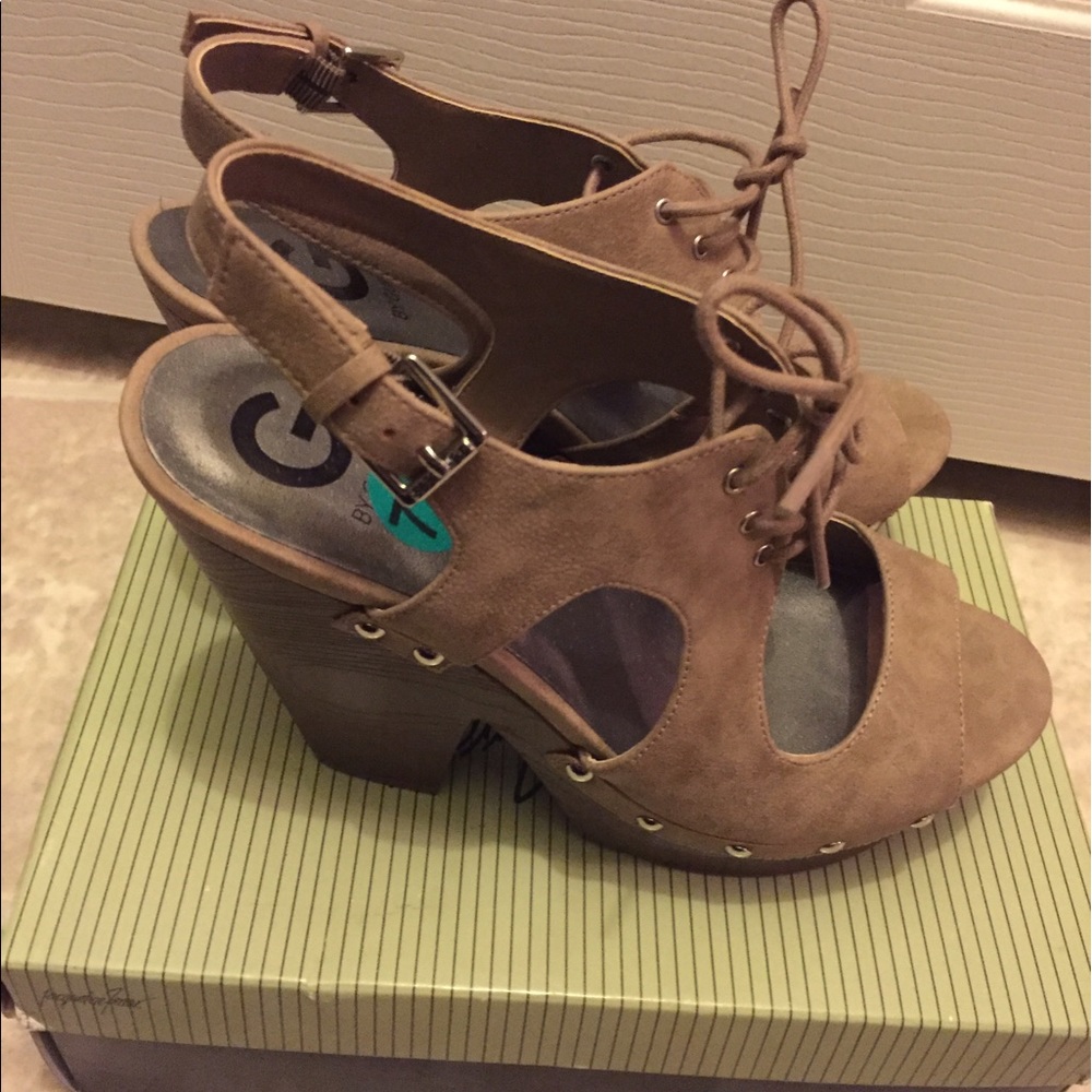 Guess heels
