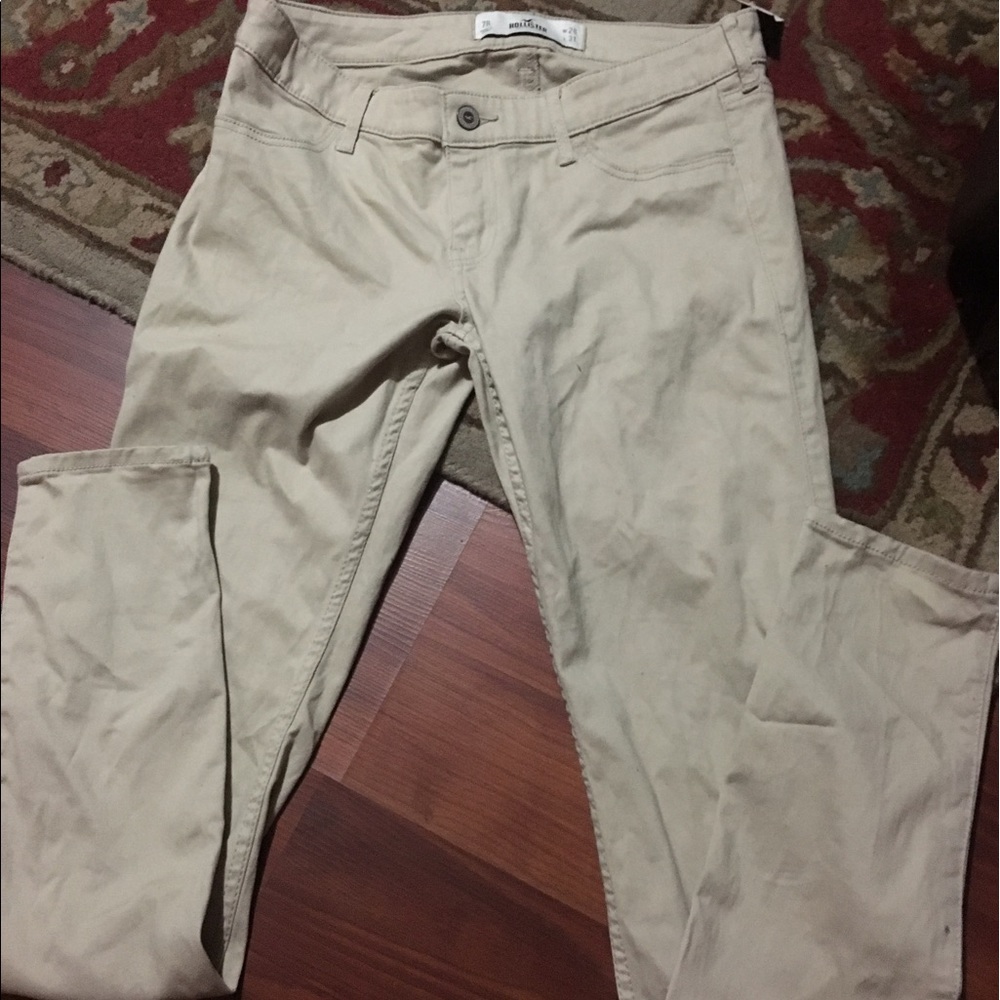 sz 28 7R Hollister