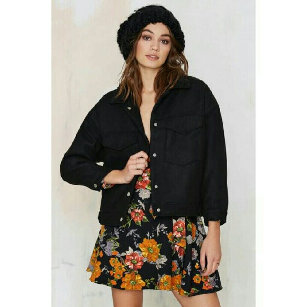 NWT UNIF Manda Shearling Bomber Jacket small Black