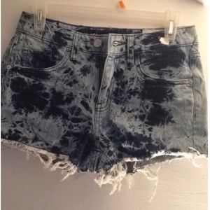 Cute Acid Wash HighWaisted Shorts