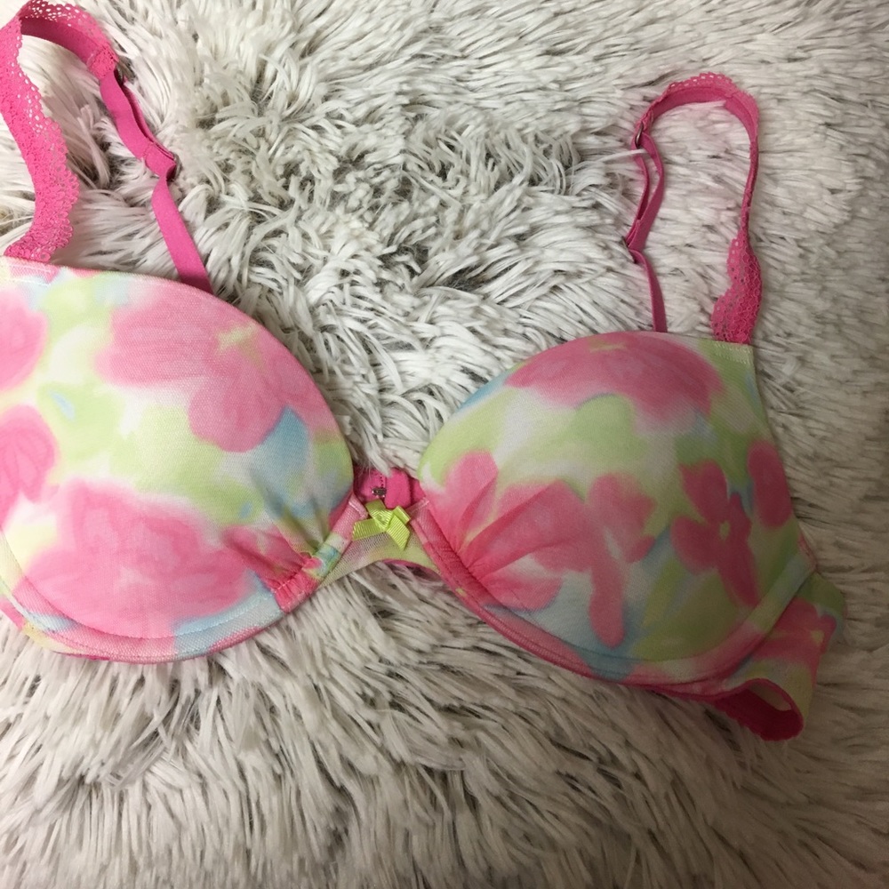 Gilly Hicks Push Up Bra