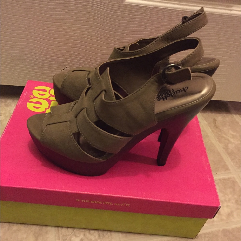 Charlotte Russe Taupe heels