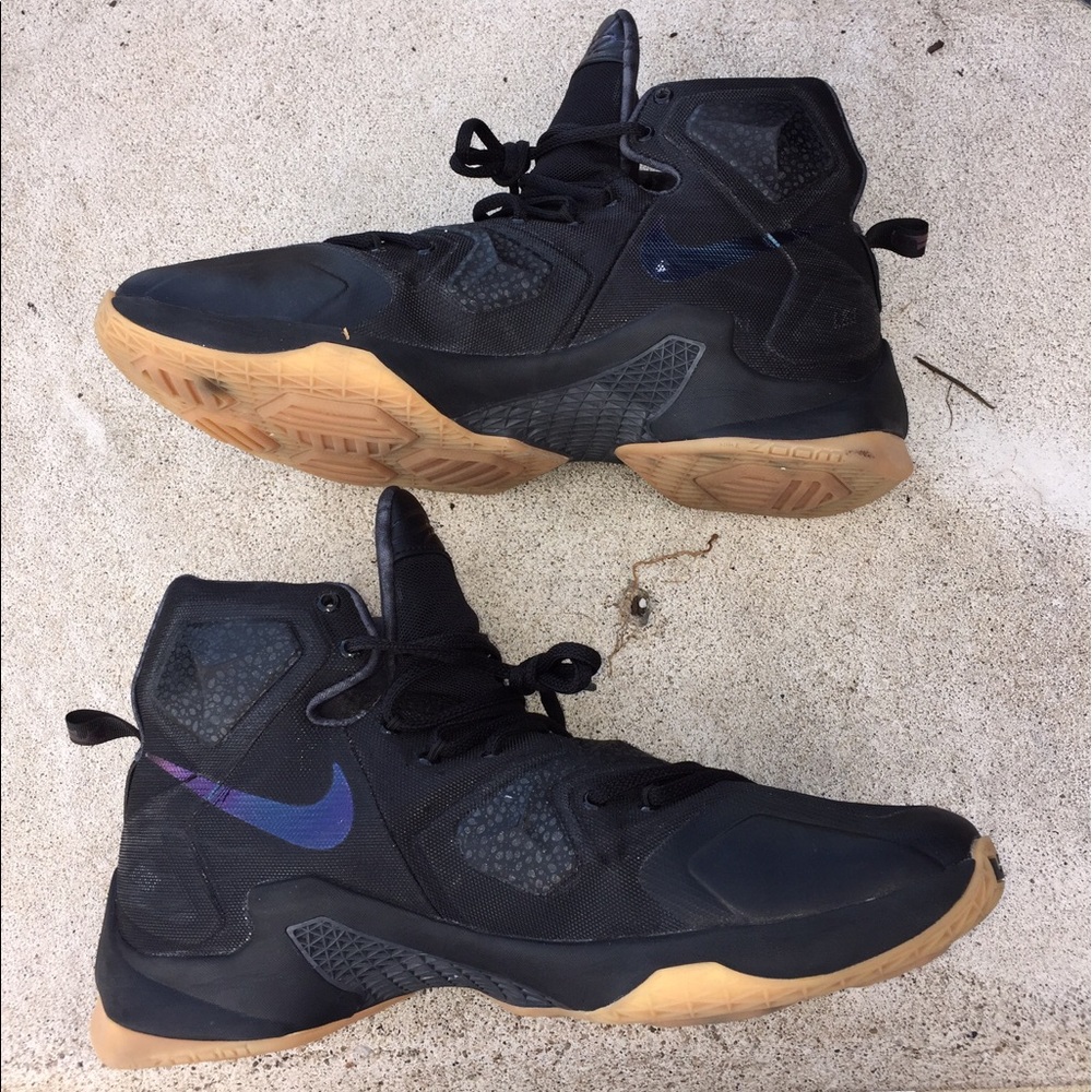 Nike LeBron 13 Black Lion
