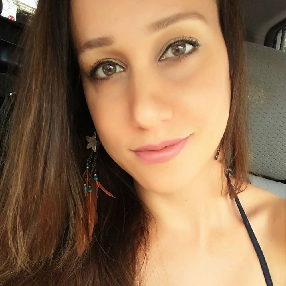 Meet your Posher, Carissa