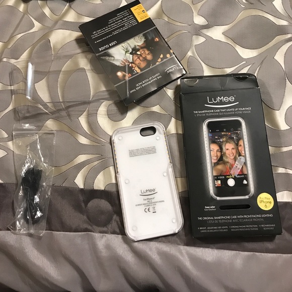 LuMee iPhone 6 case lights up - Picture 2 of 4