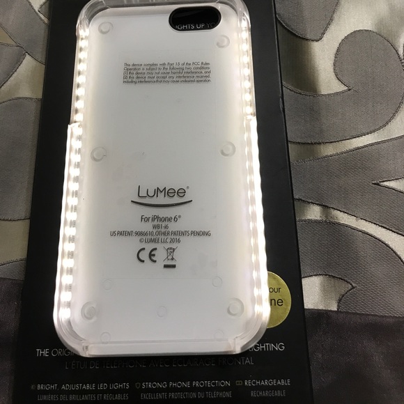 LuMee iPhone 6 case lights up - Picture 4 of 4