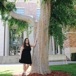 Meet your Posher, Kelly