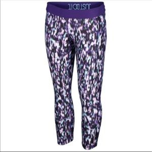 NWOT Nike Dri-Fit Printed Relay Crop