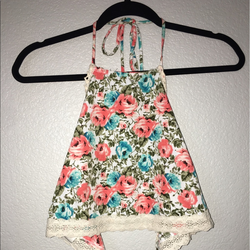 Open back crop top🌸🌼🌞