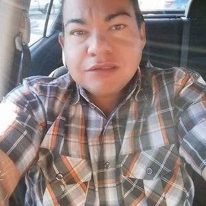 Meet your Posher, Lorena