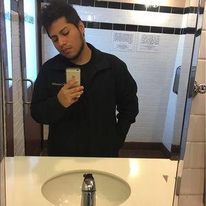 Meet your Posher, Antonio