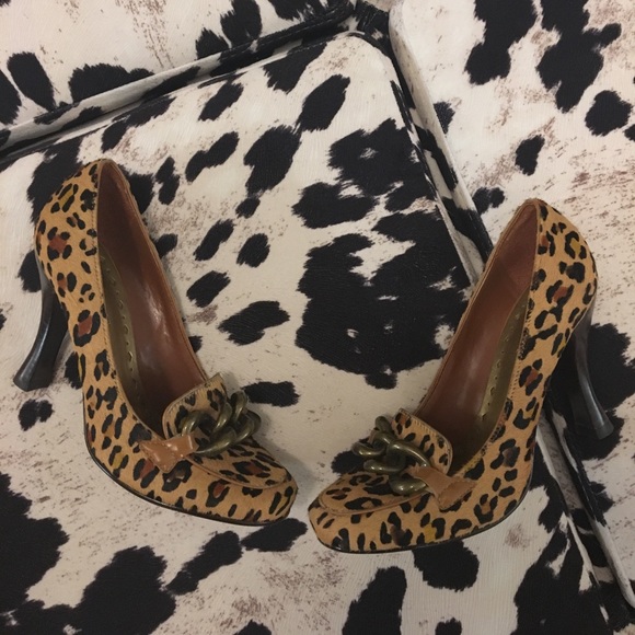 BCBG leopard print heel - Picture 3 of 4