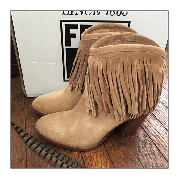 ✨Frye iLana Fringe Bootie✨ - Picture 2 of 6