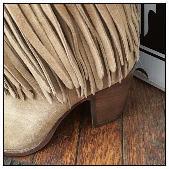✨Frye iLana Fringe Bootie✨ - Picture 4 of 6