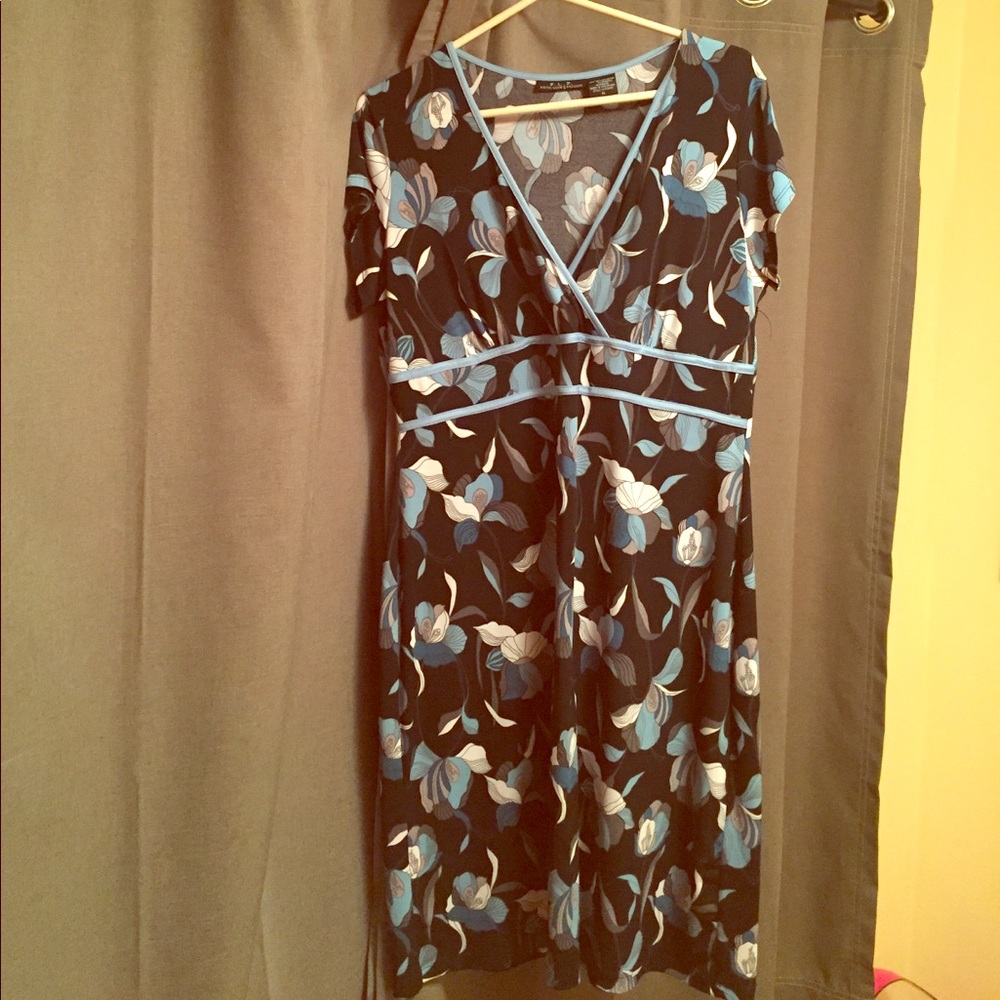 Floral printed dress