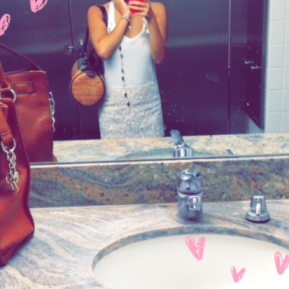 Unique woven bag. - Picture 3 of 7