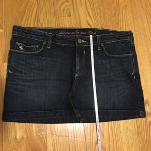 A&F denim mini skirt