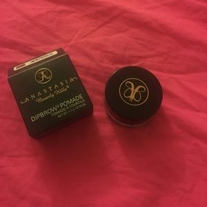 AUTHENTIC Anastasia Beverly Hills dipbrow pomade