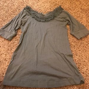 3/4 sleeve ruffle top.