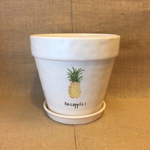 Rae Dunn Pineapple Planter