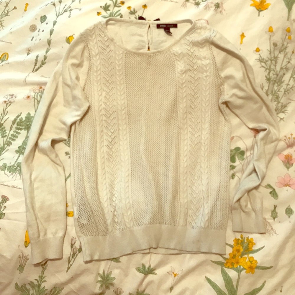 Cute white top for spring